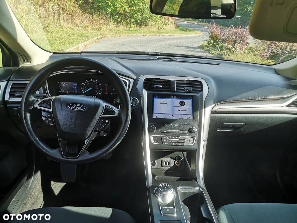 Ford Mondeo - 26