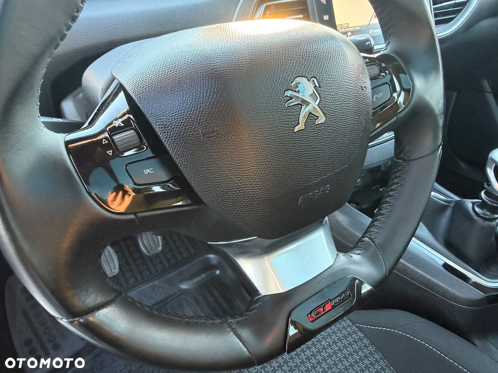 Peugeot 308 - 19
