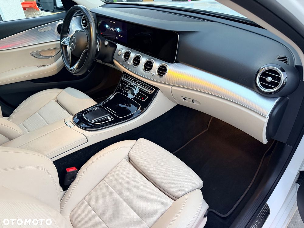 Mercedes-Benz Klasa E 300 de 9G-TRONIC Avantgarde - 9