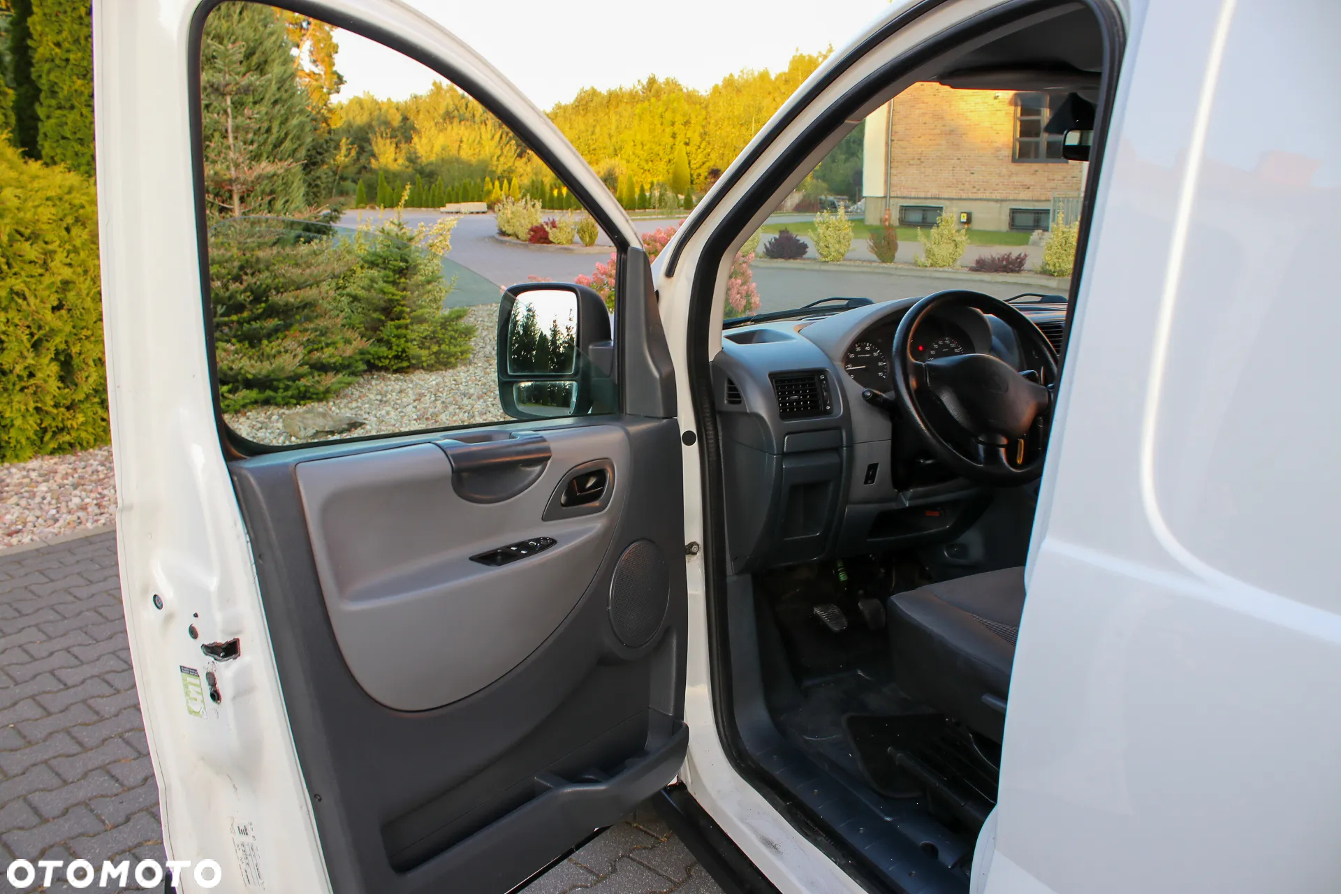 Peugeot Expert - 23