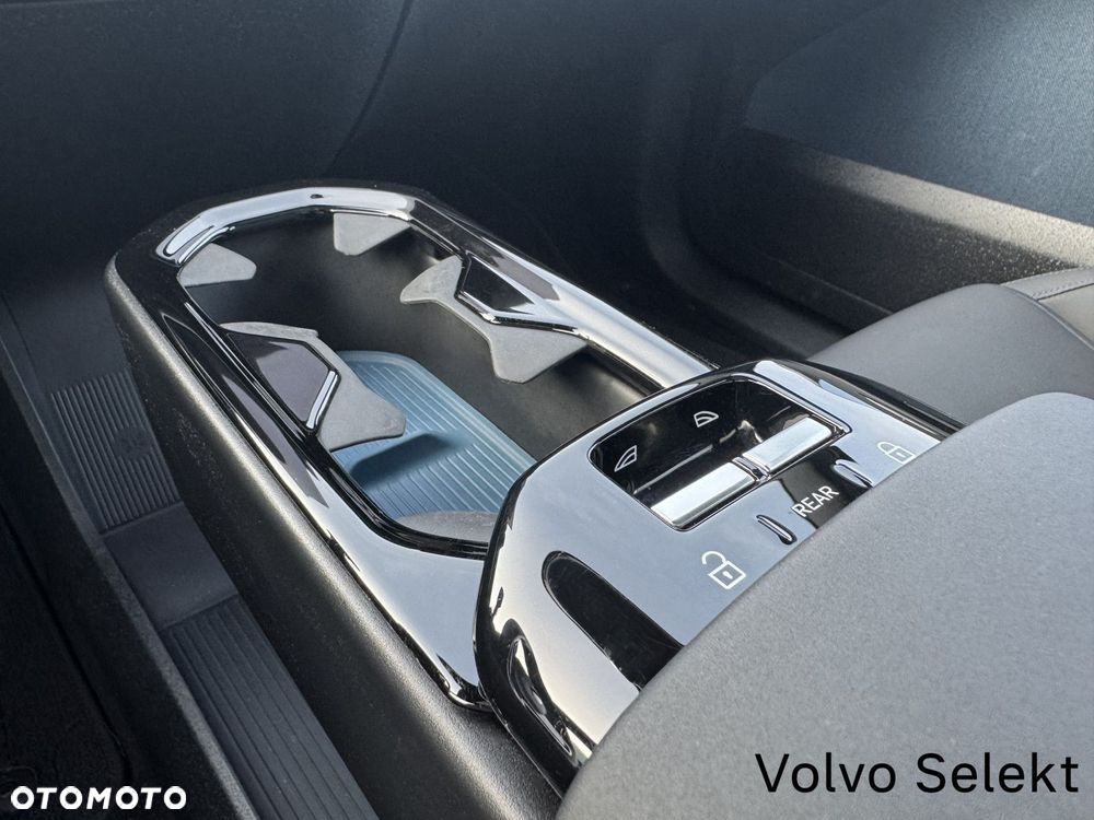 Volvo EX30 - 16