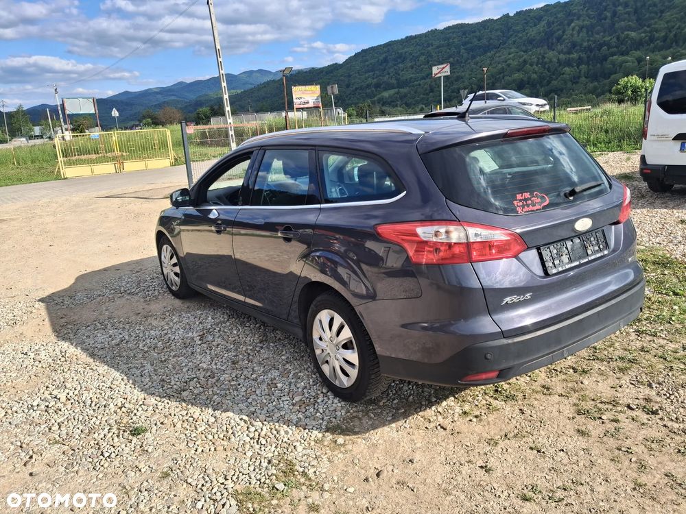 Ford Focus 1.6 TDCi DPF Trend - 8