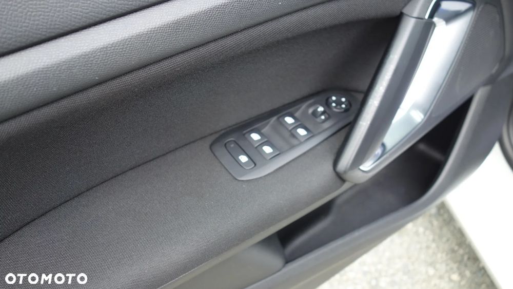 Peugeot 308 BlueHDi 120 EAT6 Stop & Start Allure - 17