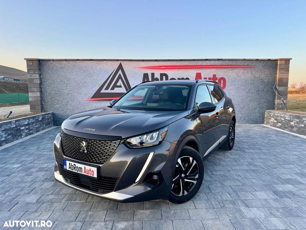 Peugeot 2008 PureTech 130 EAT8 Allure