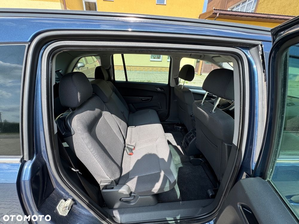 Opel Zafira 1.6 Cosmo - 9