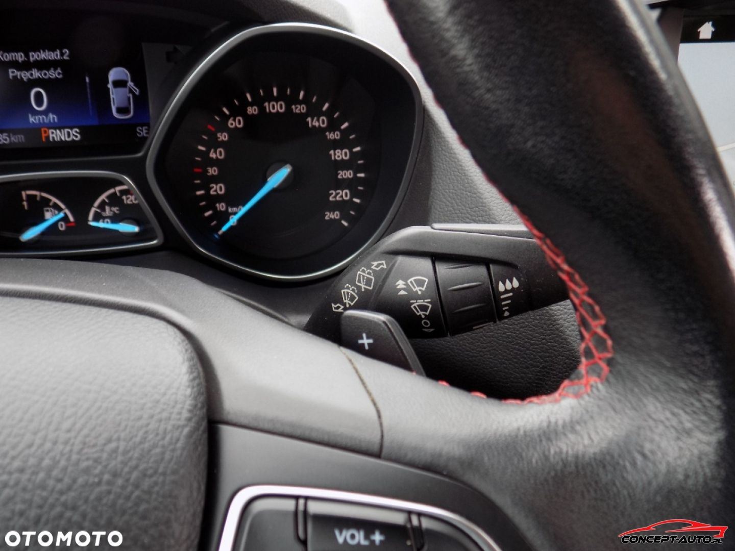Ford Kuga - 31