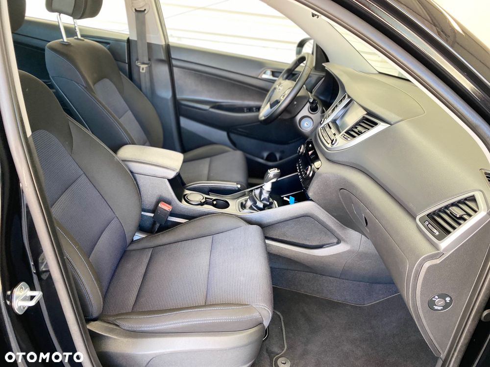 Hyundai Tucson 1.6 GDi 2WD Trend - 12