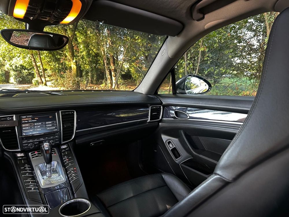 Porsche Panamera S PDK - 30