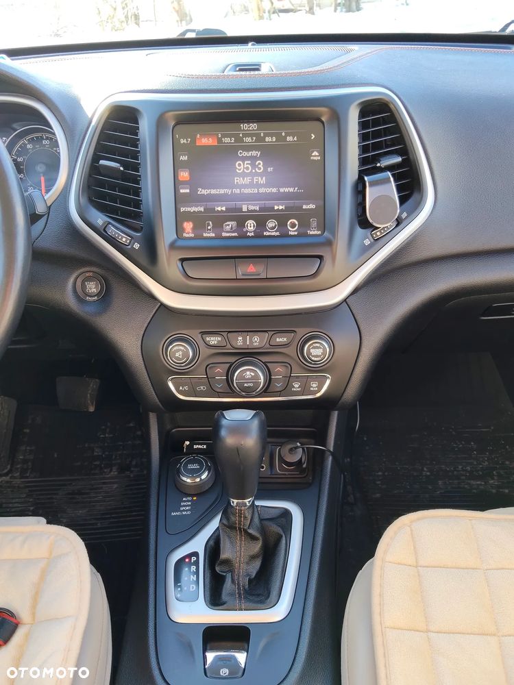 Jeep Cherokee 3.2 V6 Pentastar Active Drive I Automatik Limited - 23
