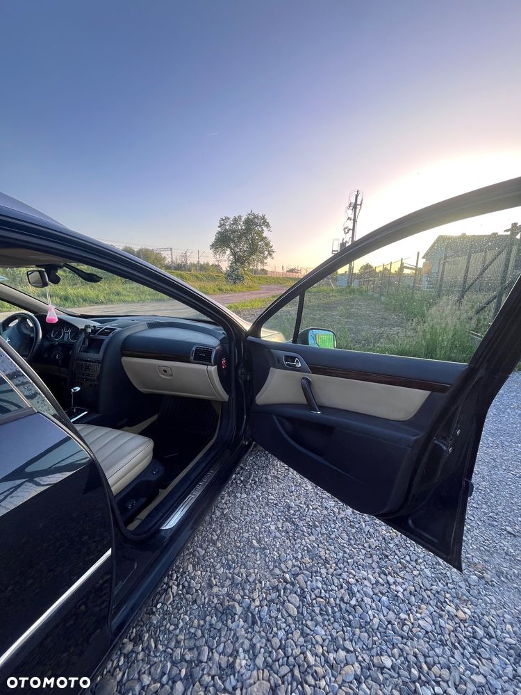 Peugeot 407 2.0 HDi Premium - 11