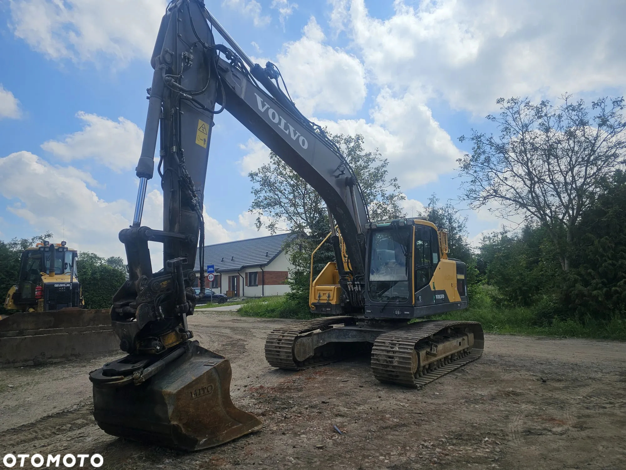 Volvo EC220EL - 13