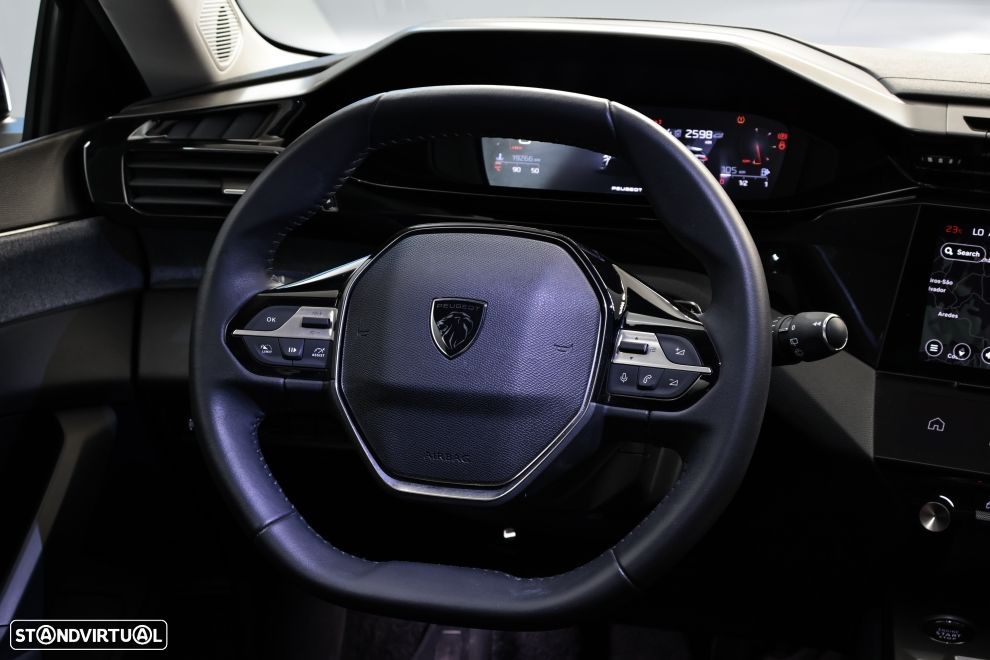 Peugeot 308 SW 1.2 PureTech Allure EAT8 - 18