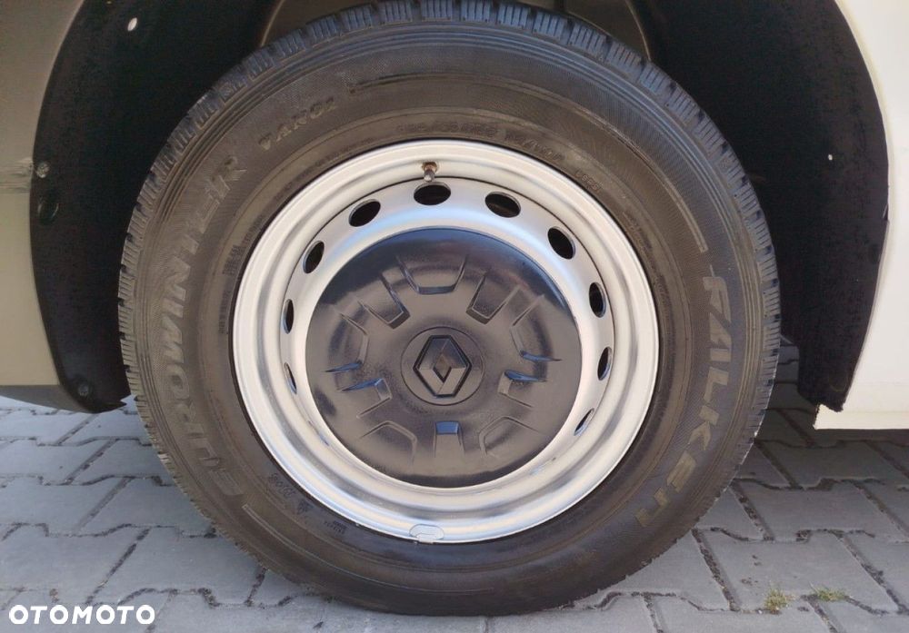 Renault Master - 32