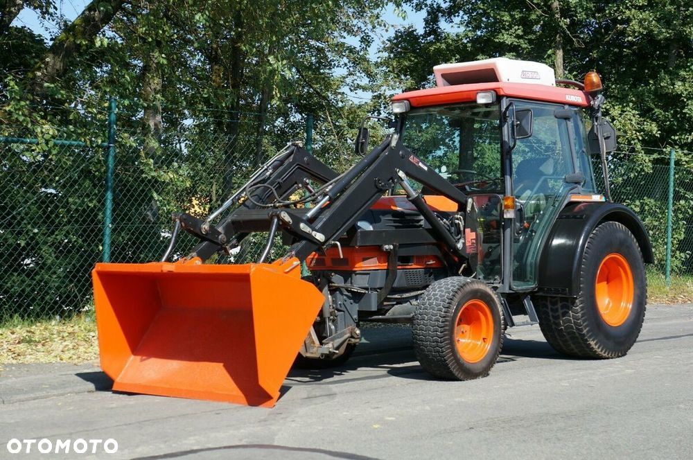 Kubota Kubota L4200 z ładowaczem czołowym 2004  CIĄGNIK ROLNICZY - 5
