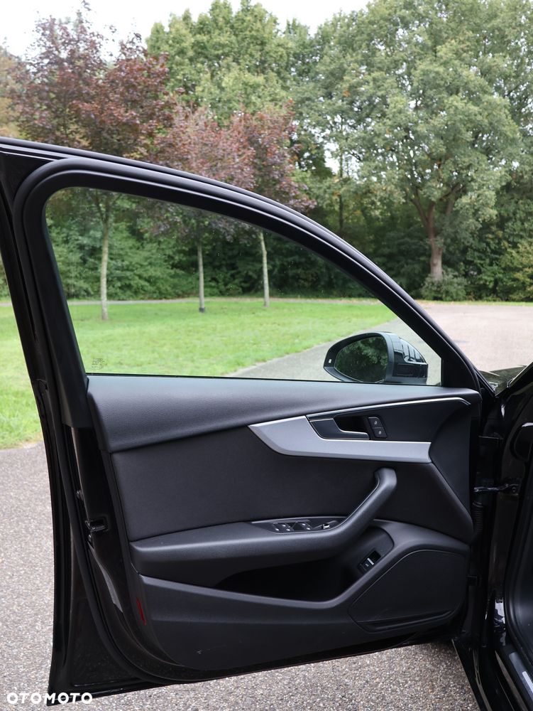 Audi A4 Avant - 15