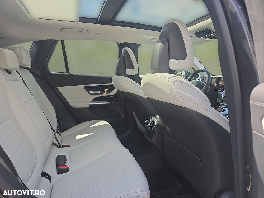 Mercedes-Benz GLC 300 4MATIC - 15