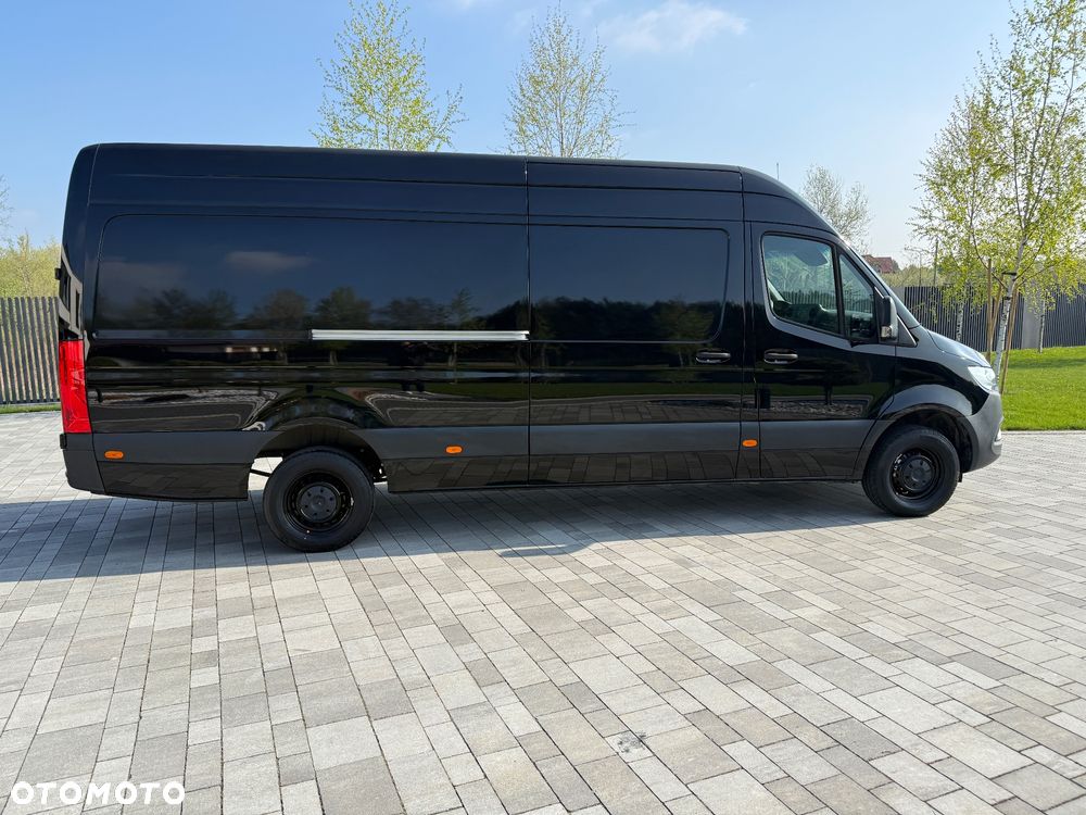 Mercedes-Benz Sprinter - 8