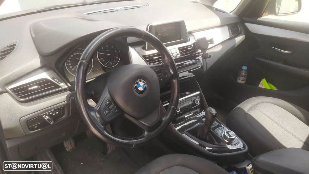 BMW 216 Gran Tourer d Luxury Line - 13