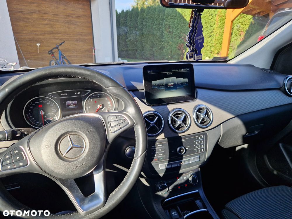 Mercedes-Benz Klasa B 180 (CDI) d 7G-DCT - 7