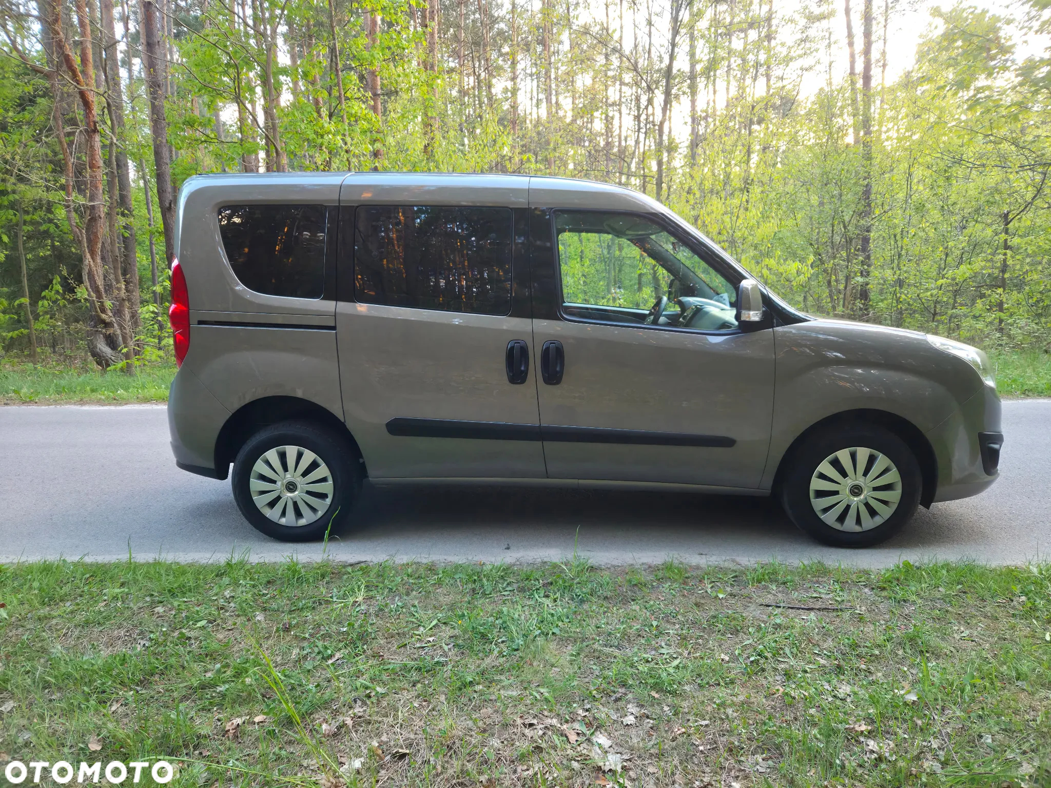 Opel Combo 1.6 CDTI L1H2 Edition - 4