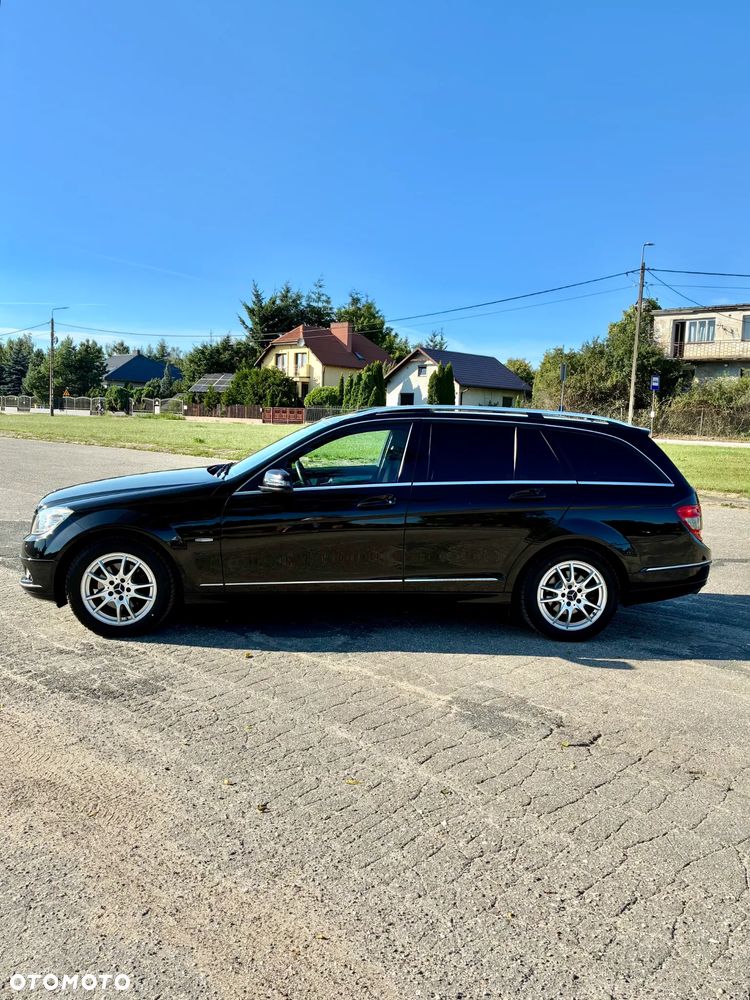Mercedes-Benz Klasa C 180 CGI Automatik BlueEFFICIENCY Avantgarde - 5