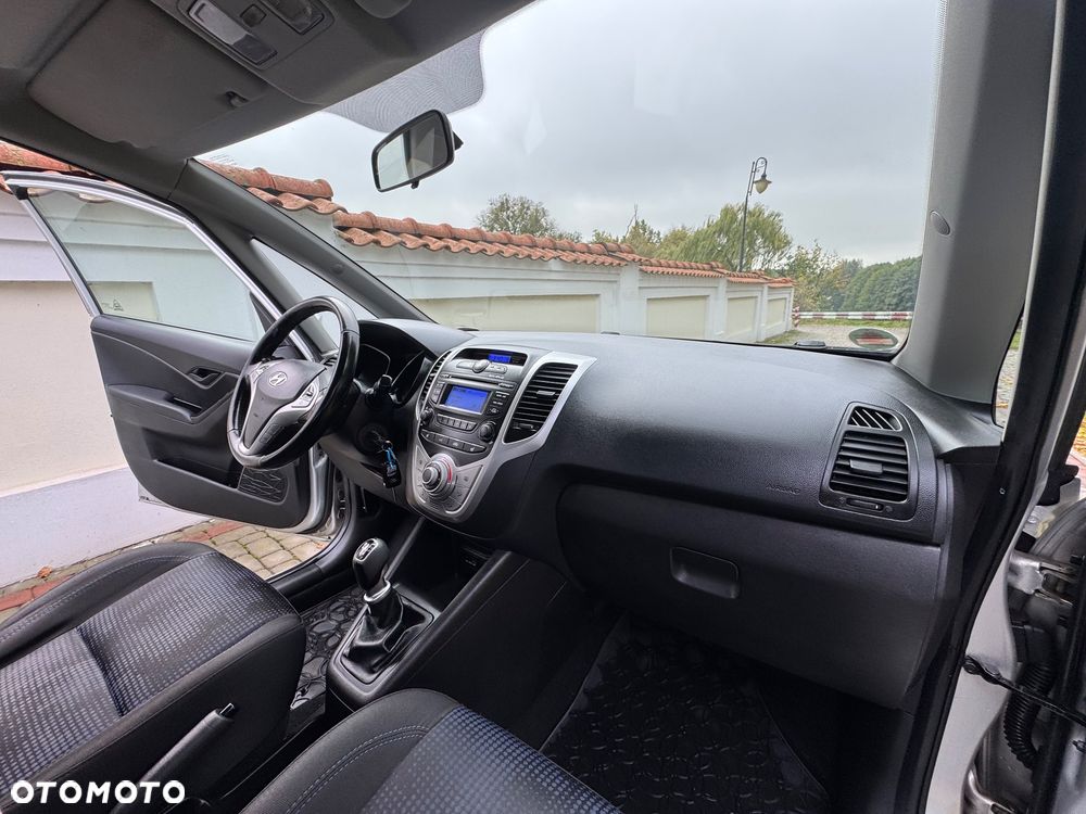 Hyundai ix20 - 30