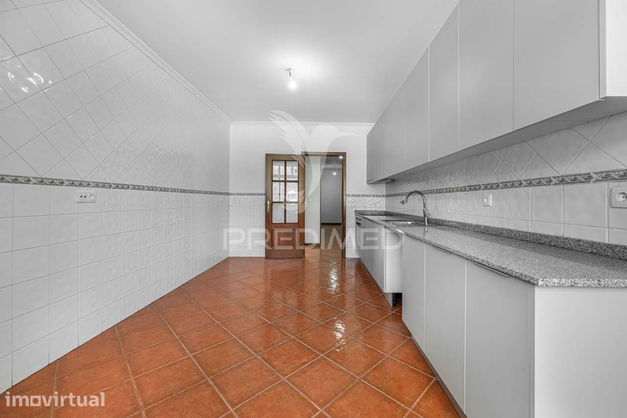 Apartamento T3 Remodelado no Centro da Vila de Ancede – Baião - Grande imagem: 5/24