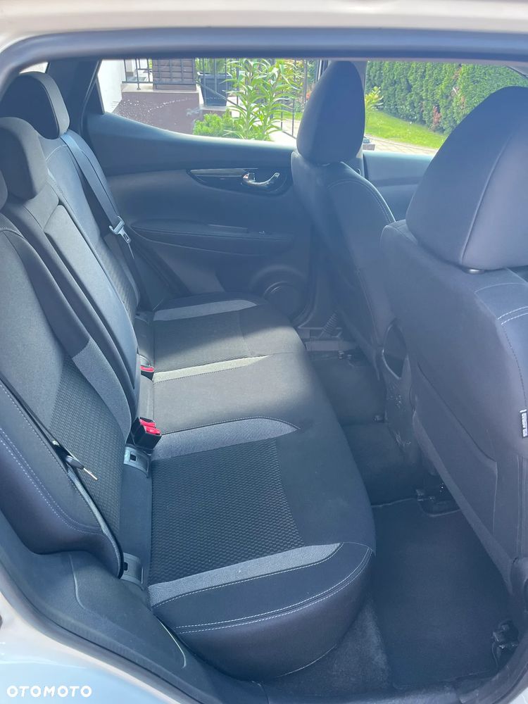 Nissan Qashqai - 11