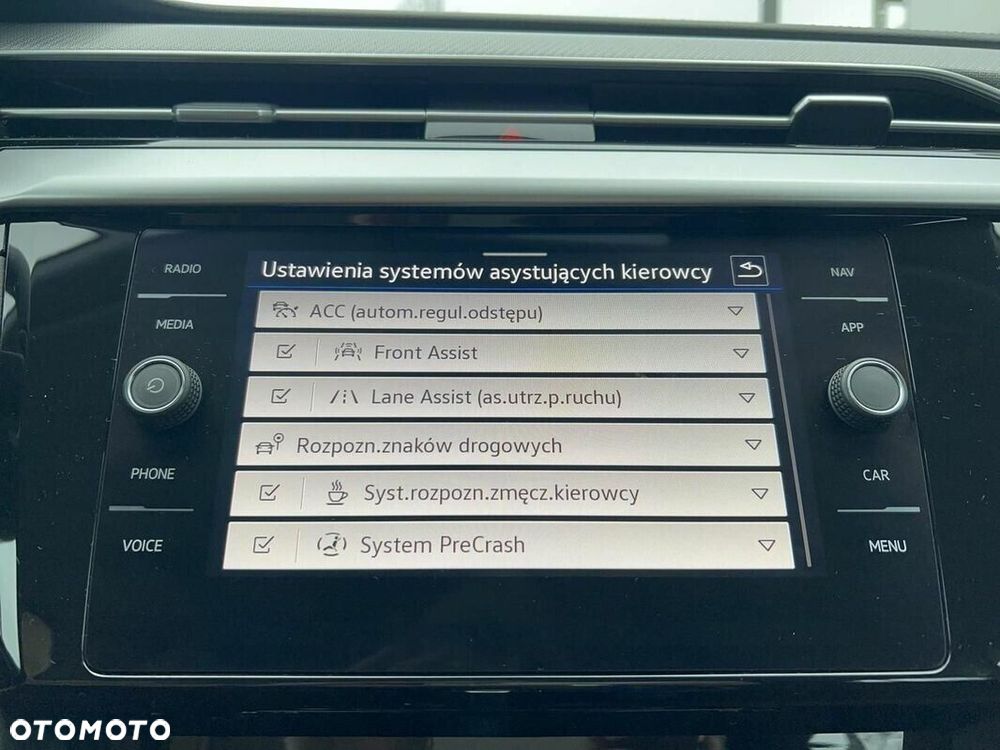 Volkswagen Arteon 2.0 TDI Elegance DSG - 21