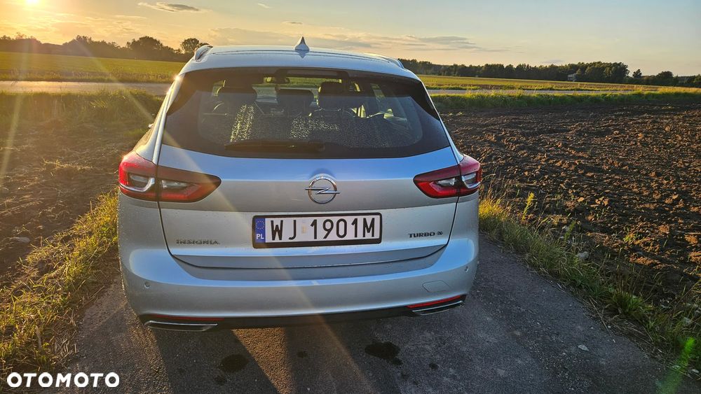 Opel Insignia 2.0 T 4x4 Elite S&S - 30