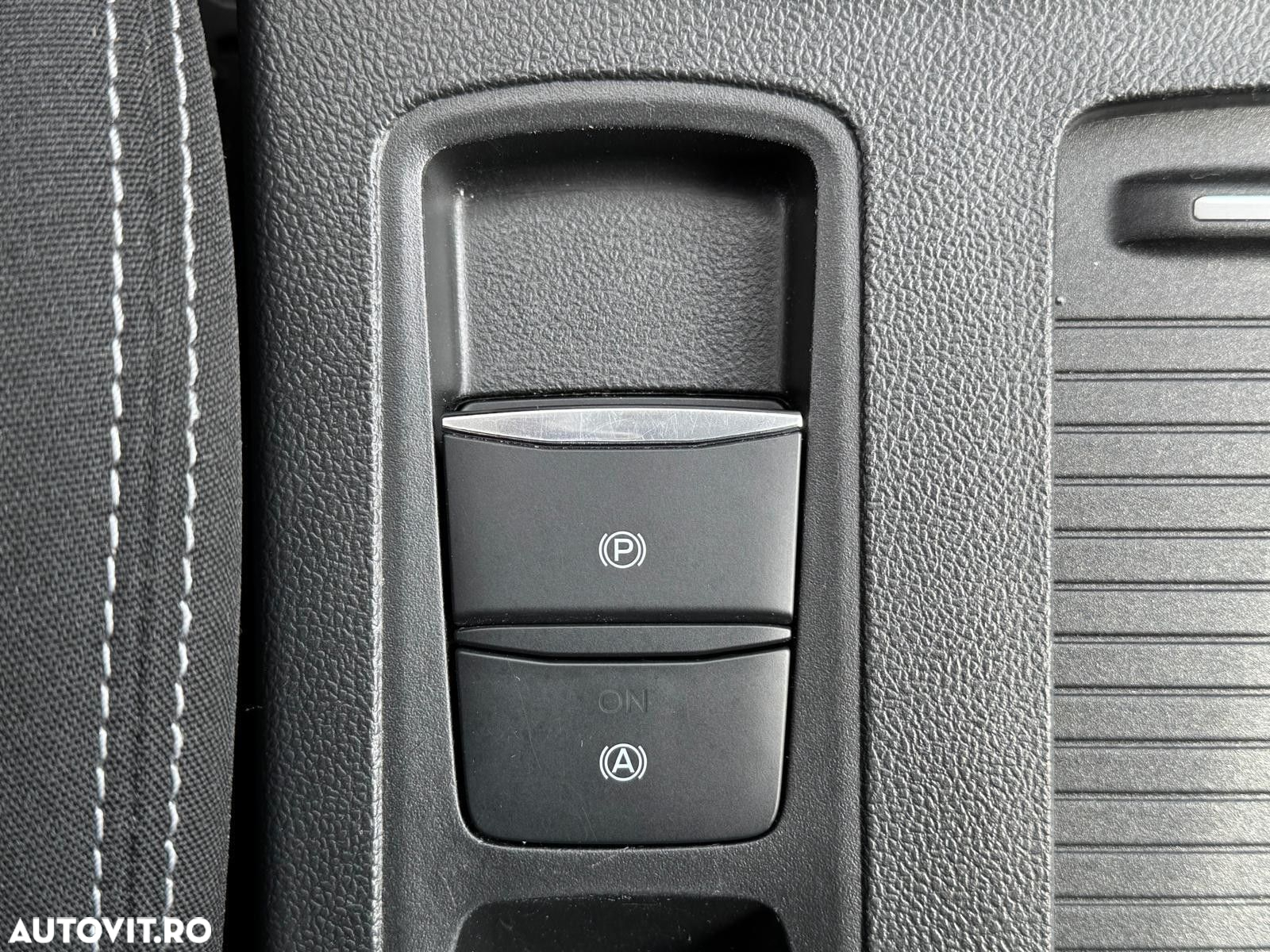 Ford Focus - 14
