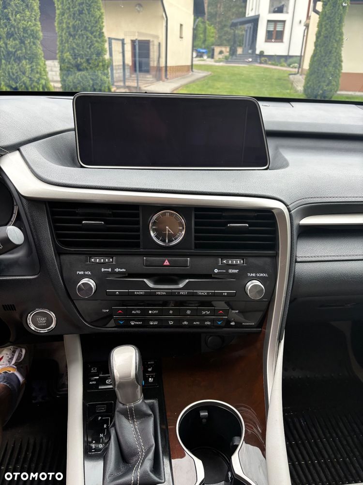 Lexus RX 350 - 26