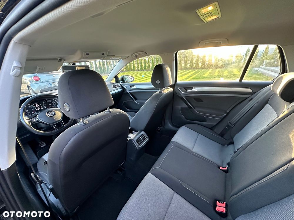 Volkswagen Golf 1.6 TDI BlueMotion Trendline - 11
