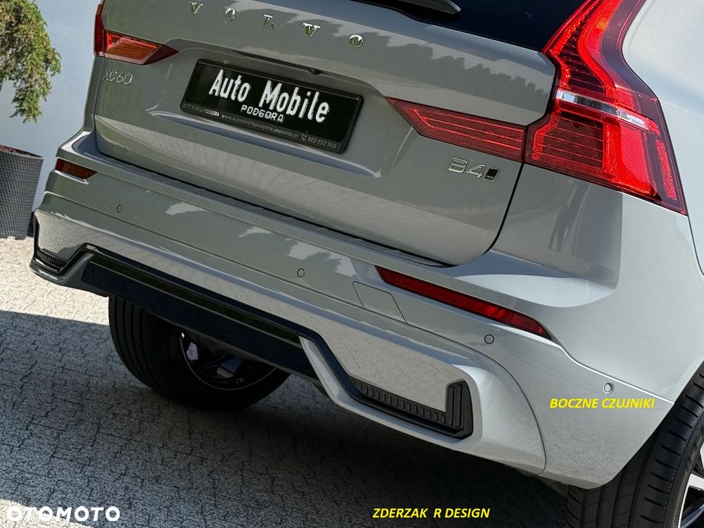 Volvo XC 60 B4 D AWD Plus Dark - 37