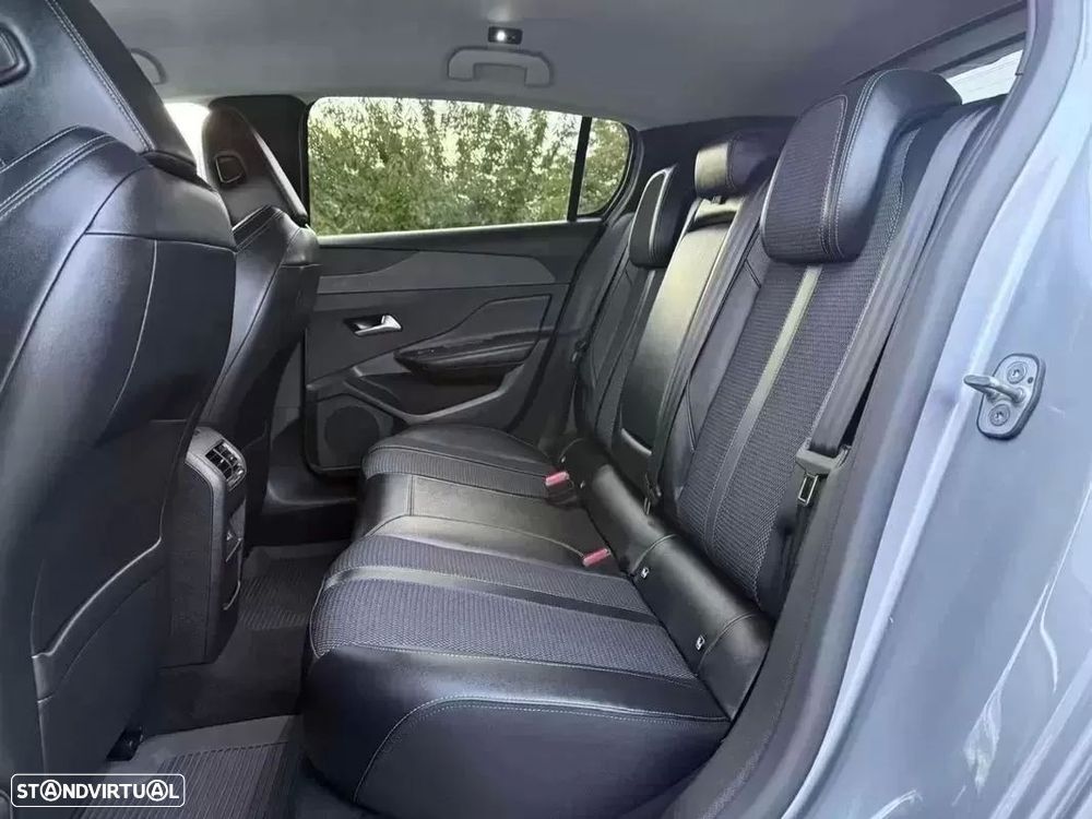 Peugeot 308 1.5 BlueHDi Allure EAT8 - 10