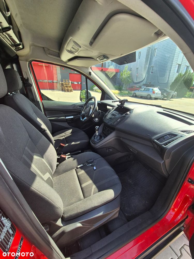 Ford Transit Connect - 15