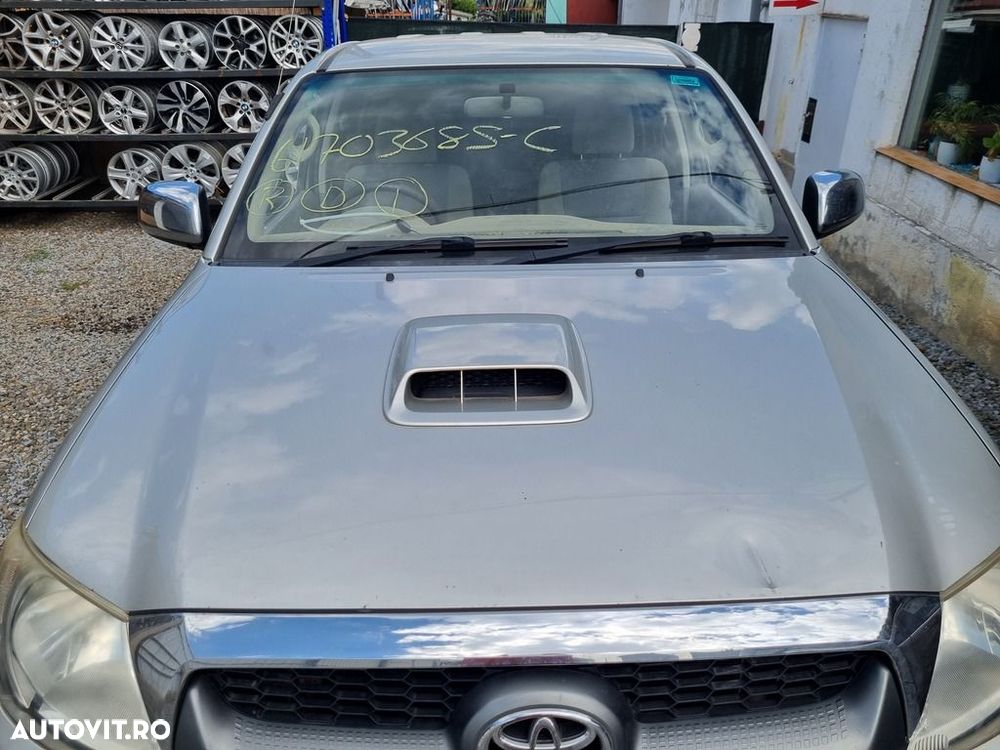 Capota Toyota Hilux VII (Facelift 2008) 2008 - 2011 4 Usi Silver Metalizat 1C0 (1302) - 1