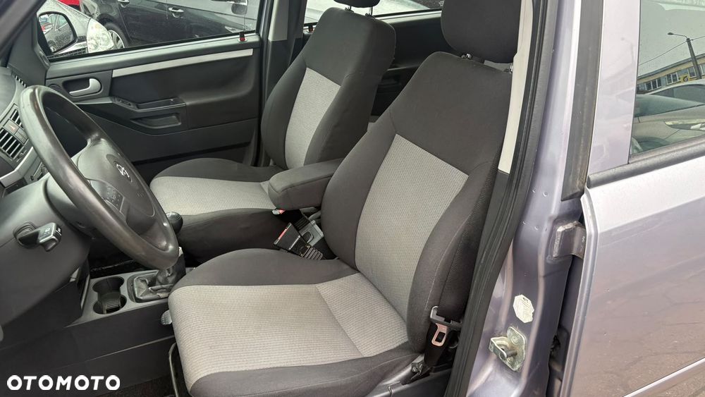 Opel Meriva - 16