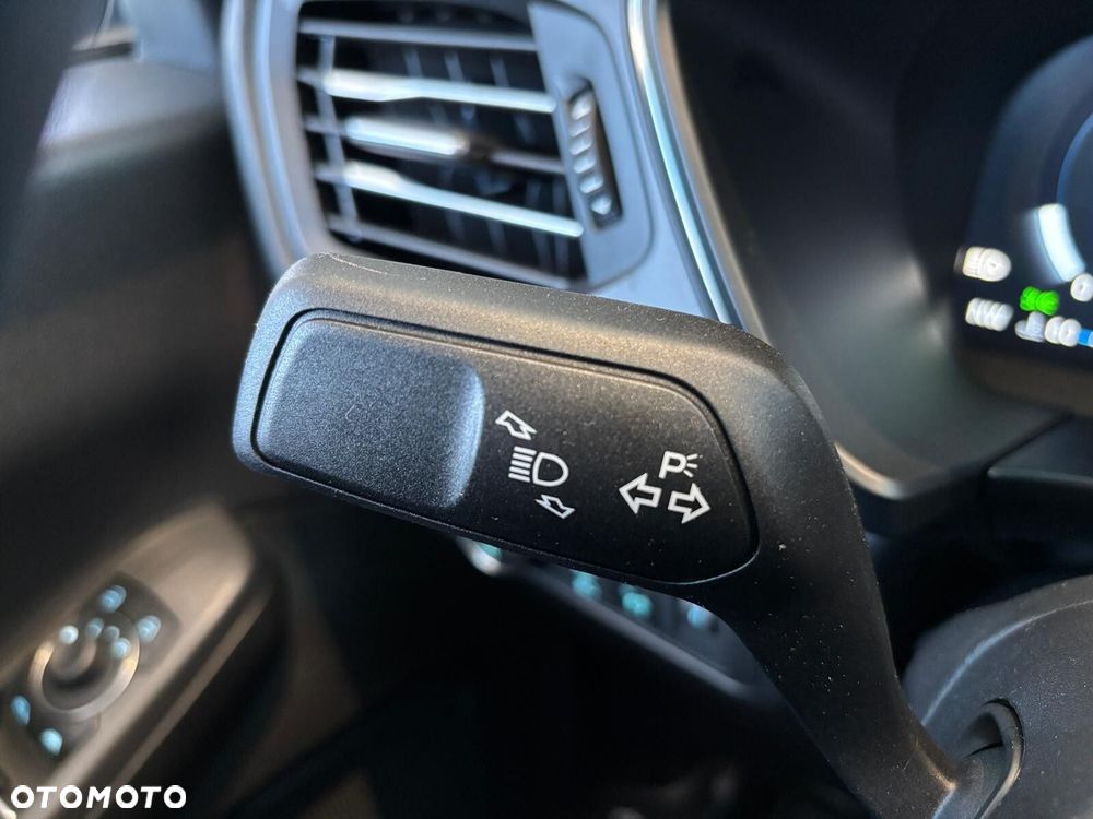 Ford Kuga 1.5 EcoBoost FWD Titanium - 18