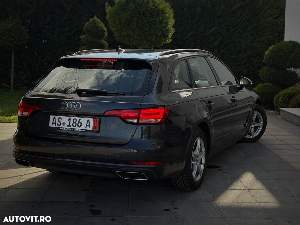 Audi A4 2.0 TDI S tronic - 15