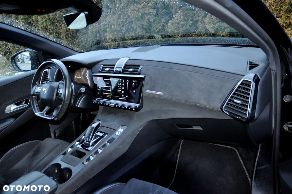 DS Automobiles DS 7 Crossback 2.0 BlueHDi Performance Line + - 35