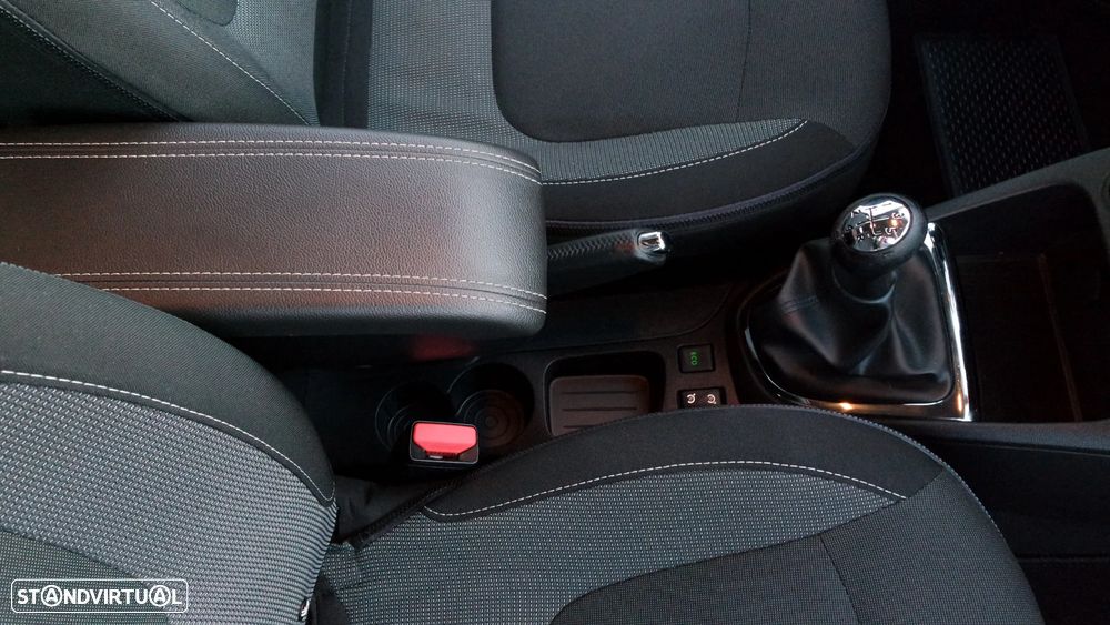 Renault Captur 0.9 TCE Exclusive XMOD - 56