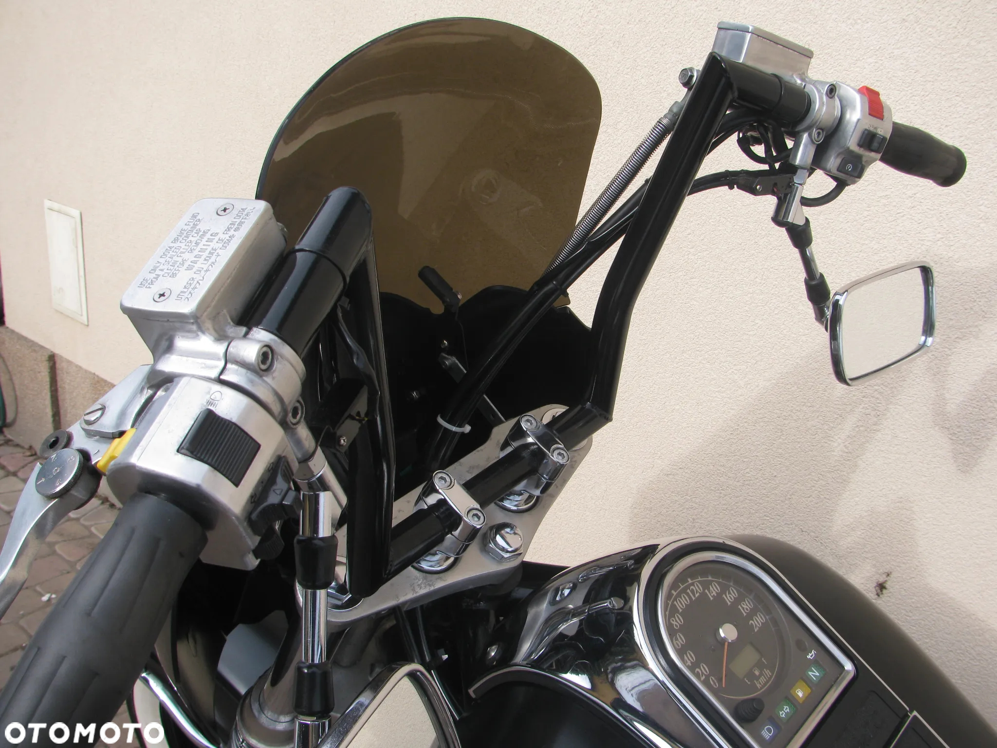 Suzuki Intruder - 31