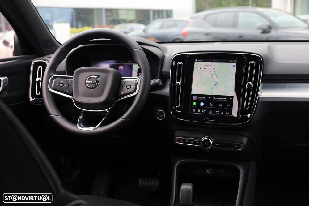 Volvo XC 40 2.0 B3 Core - 16