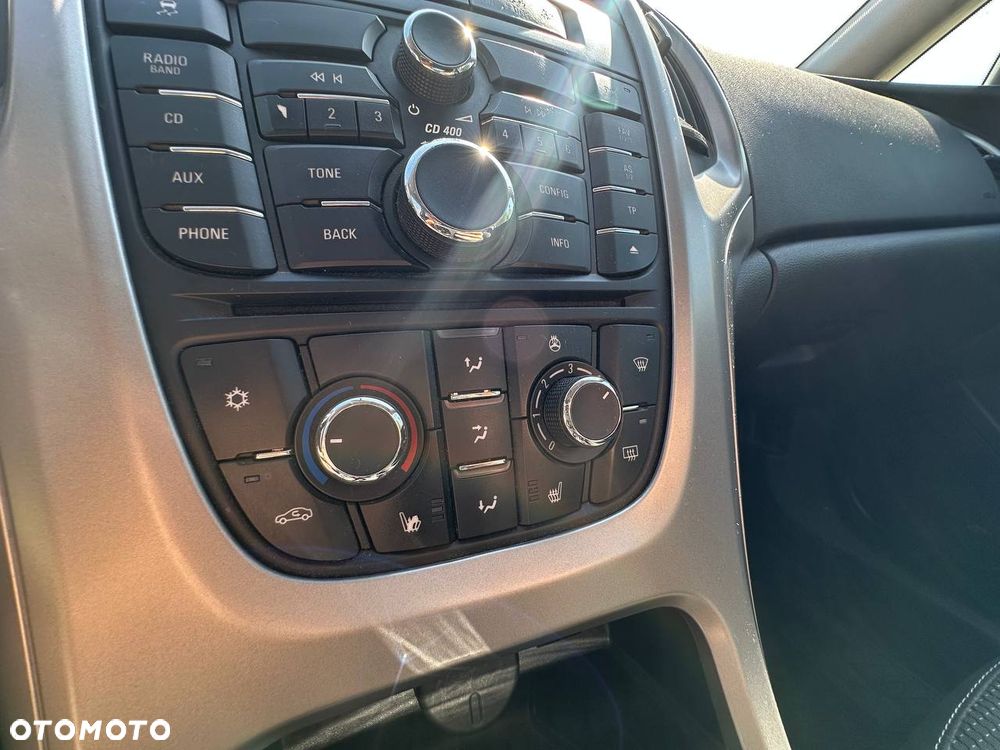 Opel Astra 1.4 Turbo Selection - 12