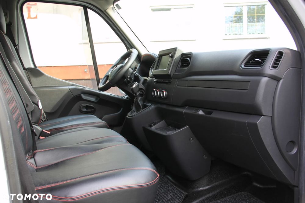 Renault Master - 15