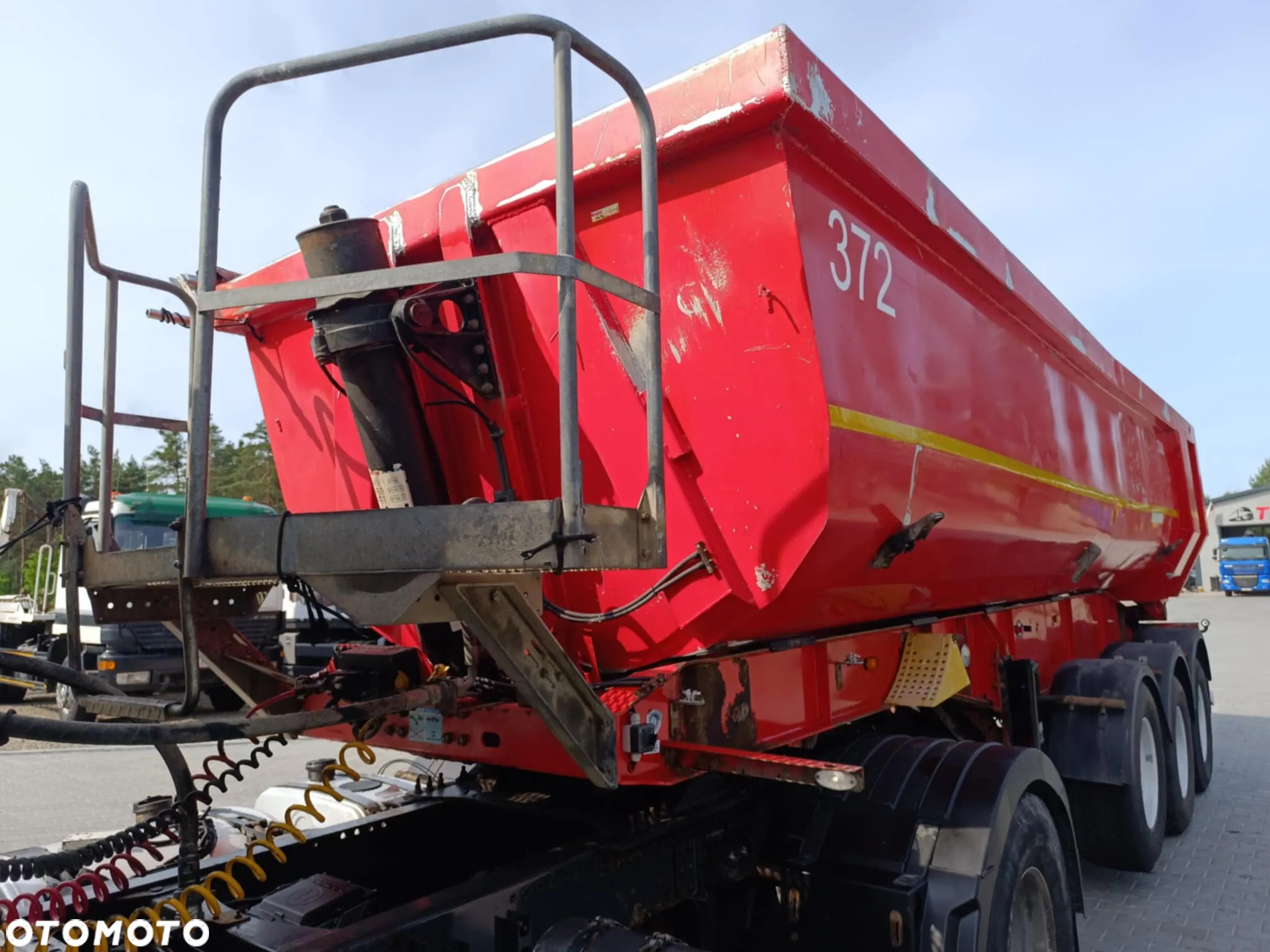 Schwarzmuller 2011 rok 25m3 alufelgi os podnoszona hamulce bebnowe lekka 5,11t SAF - 4