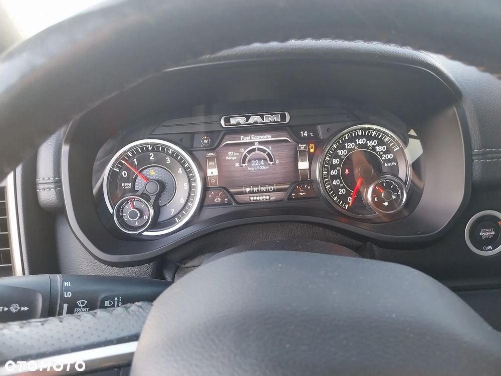 Dodge RAM 5.7 4x4 - 15