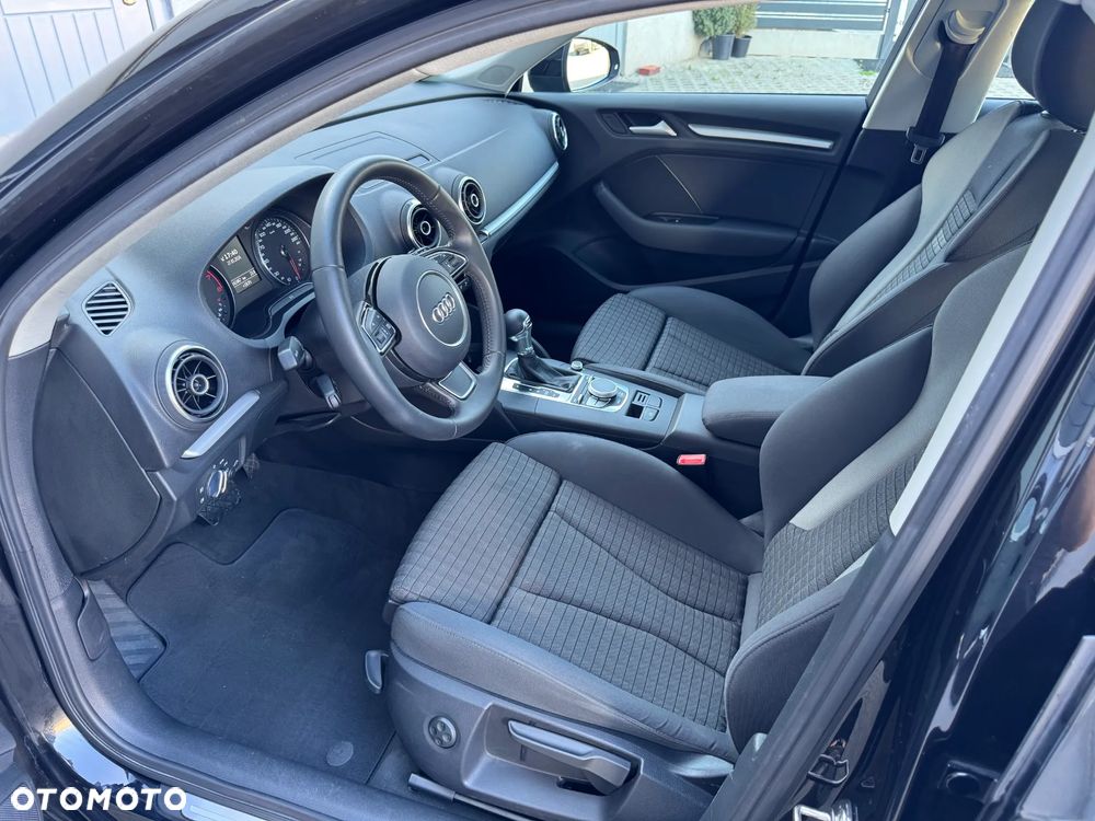 Audi A3 Sportback 1.4 TFSI cylinder on demand S tronic Attraction - 13