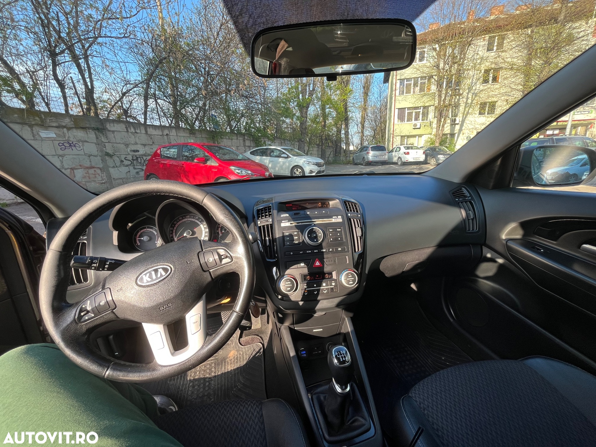 Kia Ceed Cee'd 1.6 DSL City - 11
